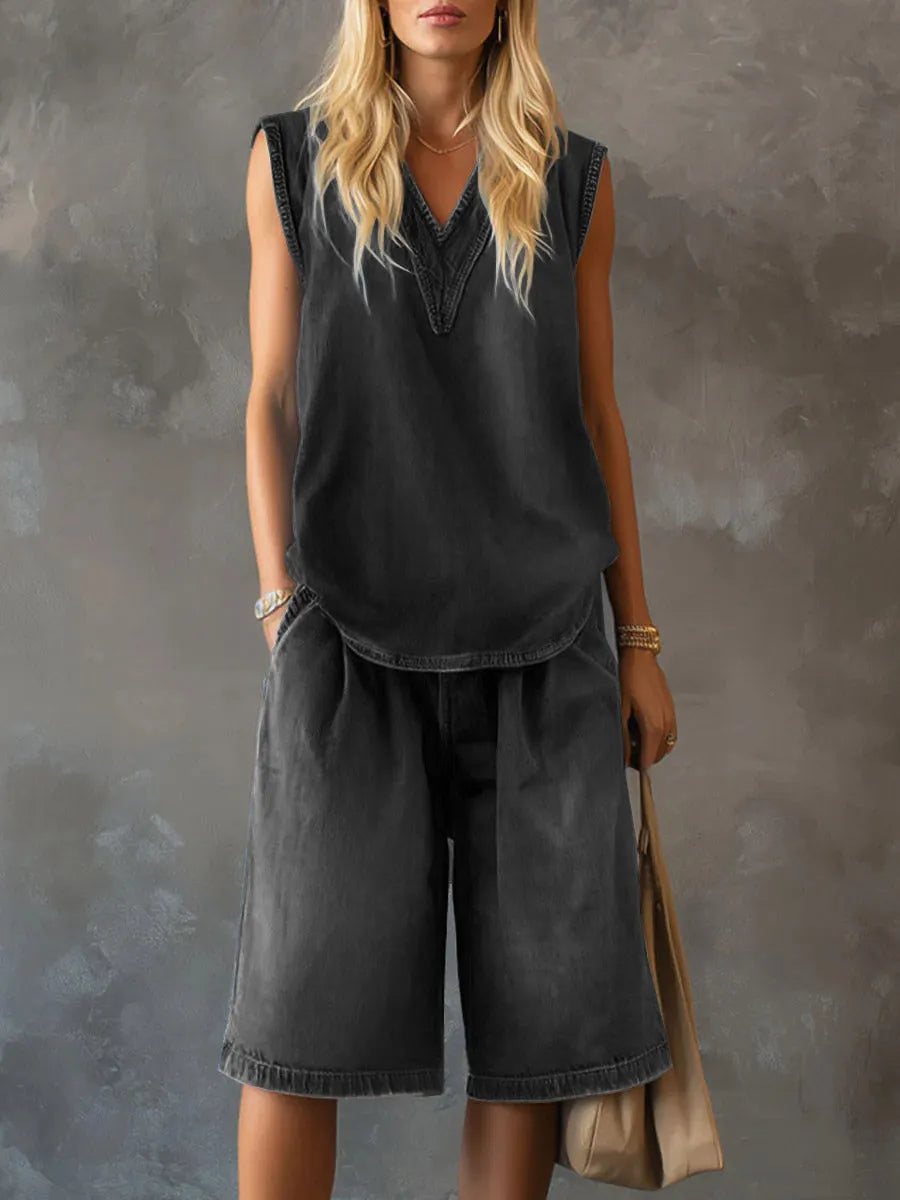 Women's V-neck Sleeveless Casual Loose Top With Elastic Waist Casual Loose Wide-leg Shorts Denim Set