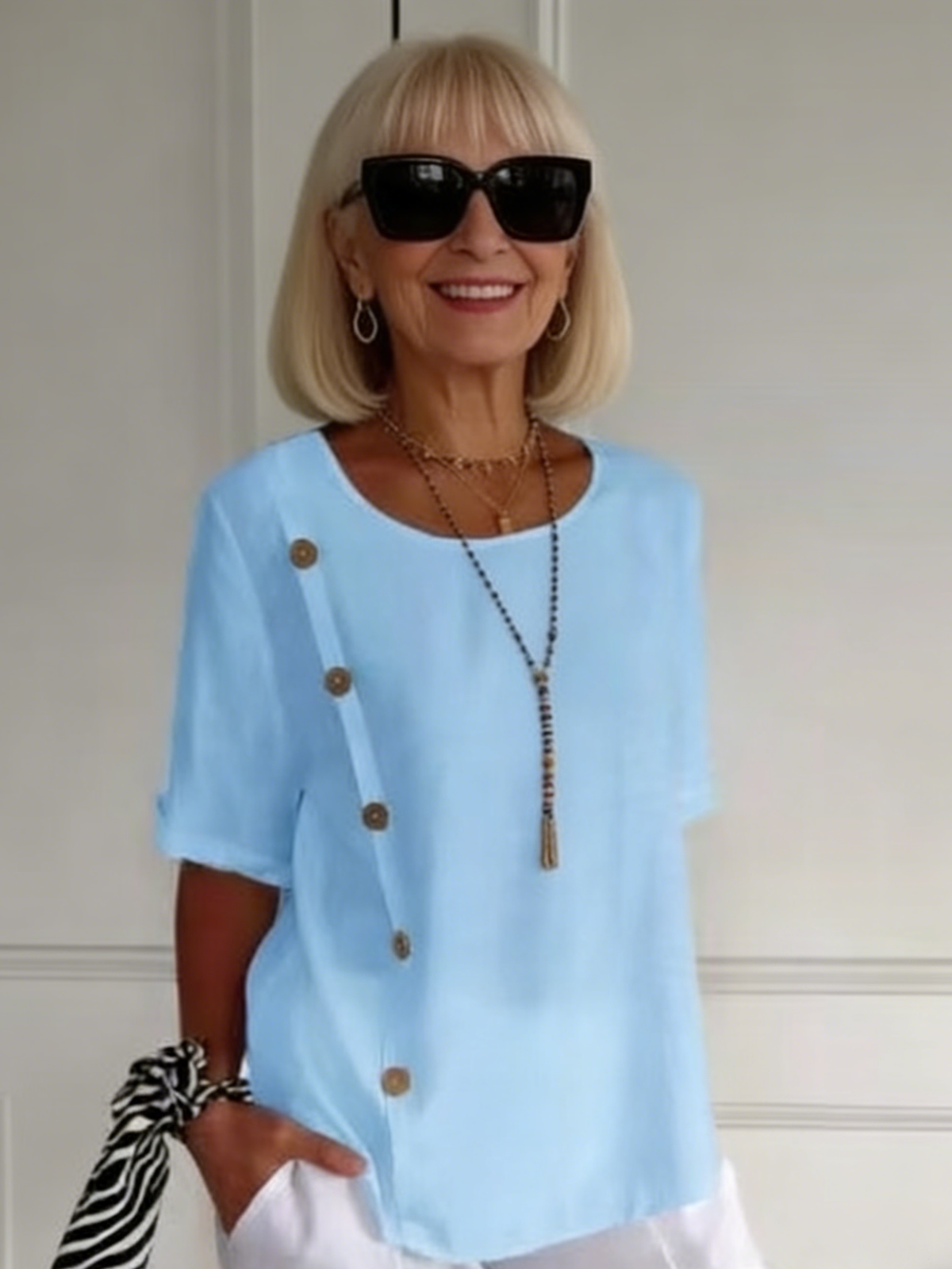 Vibrant Solid Color Chic Button Decor Blouse - Women's Vintage Half Sleeve Simple Blouse for Spring & Fall - Elegant Clothing for Ladies with Classic Style
