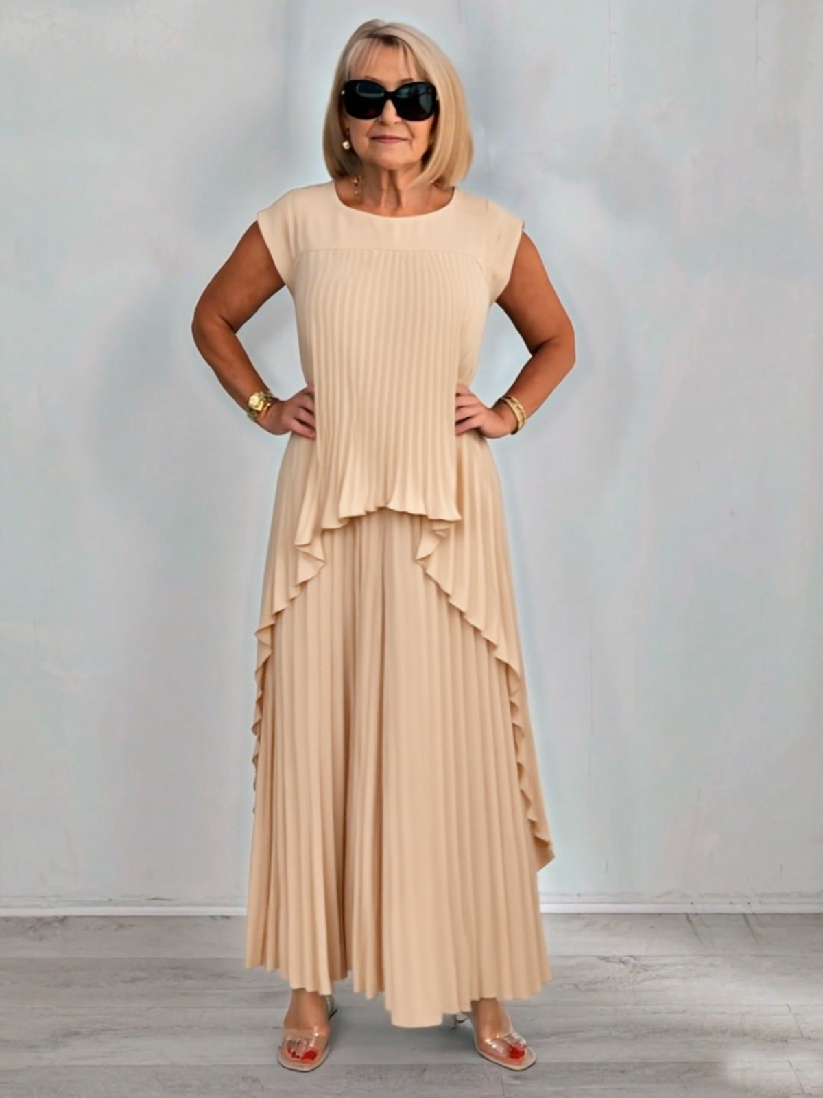 2Pcs Crew Neck Solid Color Sleeve Top Pleated Straight Pants Set Two-piece Set
